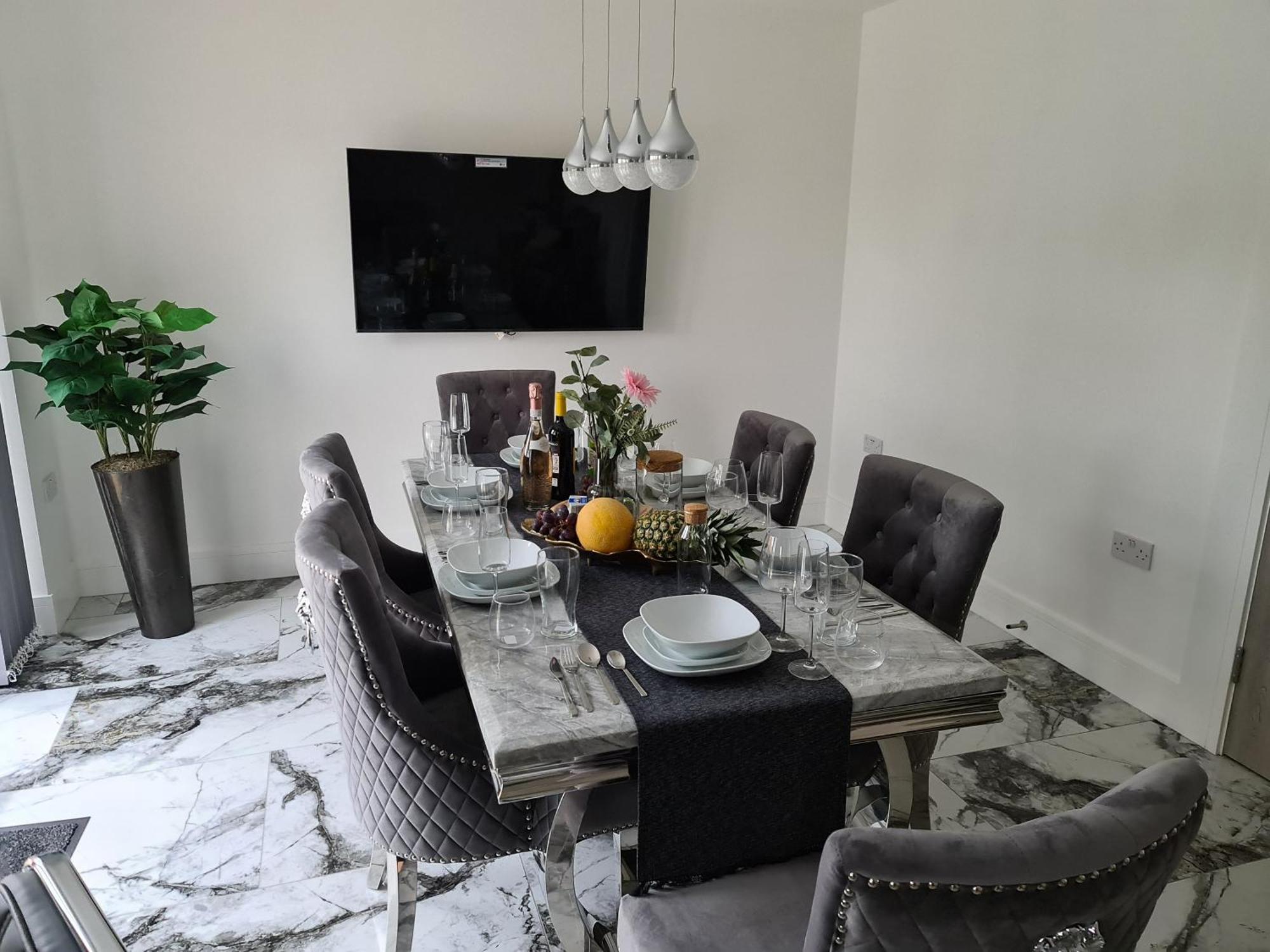 Sav 5 Bed Luxury Detached House In Leicester Humberstone Esterno foto